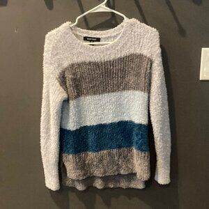 Ellen Tracy size medium striped beautiful colorful soft sweater GUC